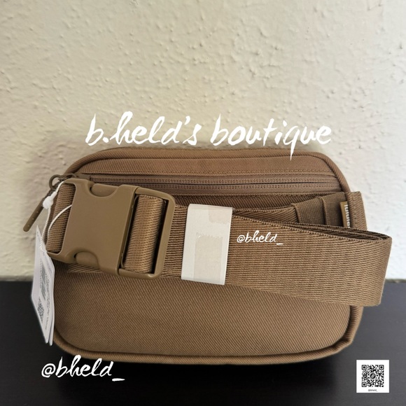 lululemon Everywhere Belt Bag *Canvas (Cotton) in Artifact One Size 1L New NWT - Picture 6 of 15